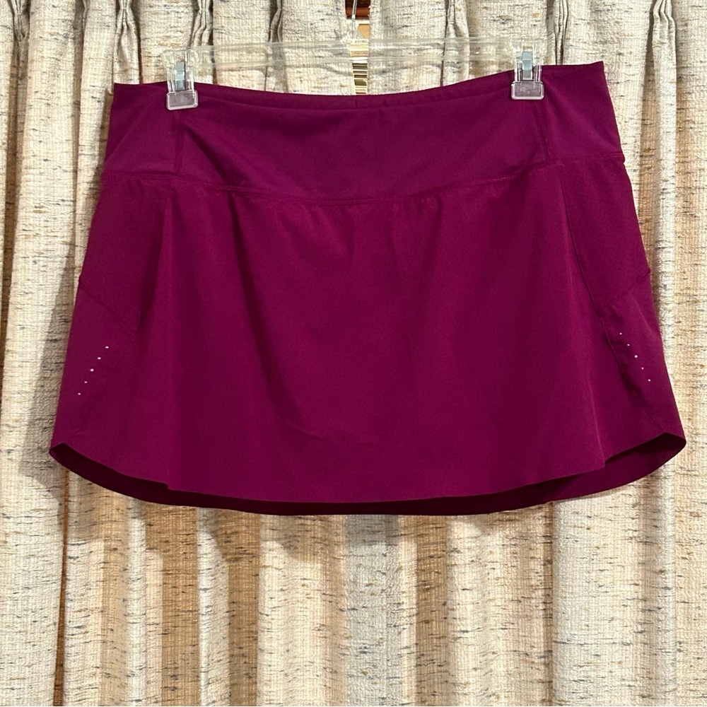 Athleta Run With It 14" Skort - XL